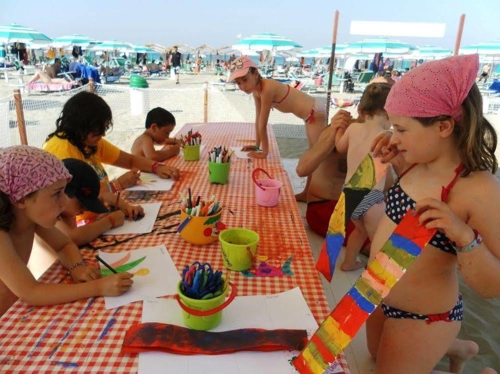 Hotel Lido Europa Riccione Zewnętrze zdjęcie
